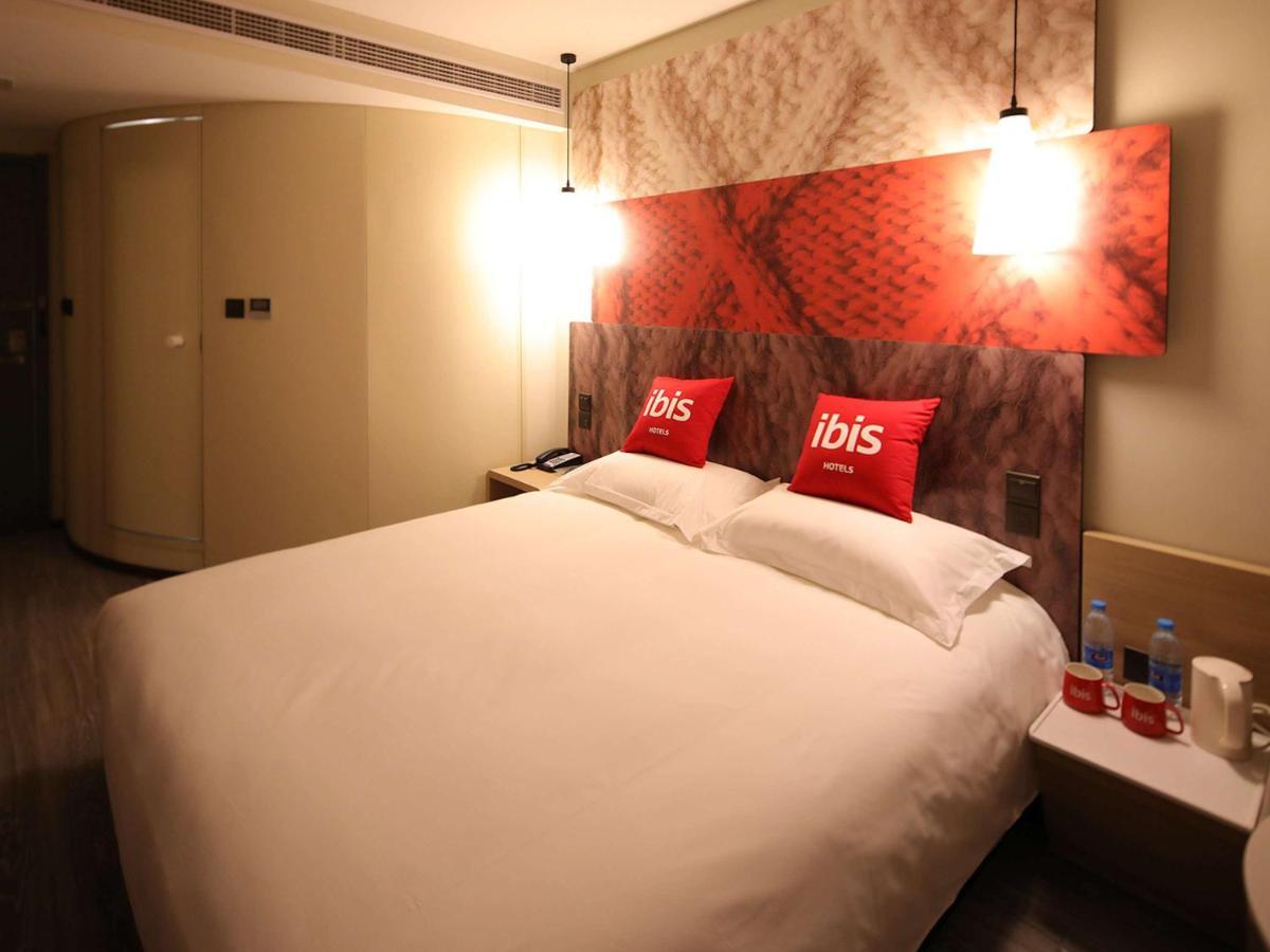 Ibis Shanghai Changshou Road Hotel ภายนอก รูปภาพ